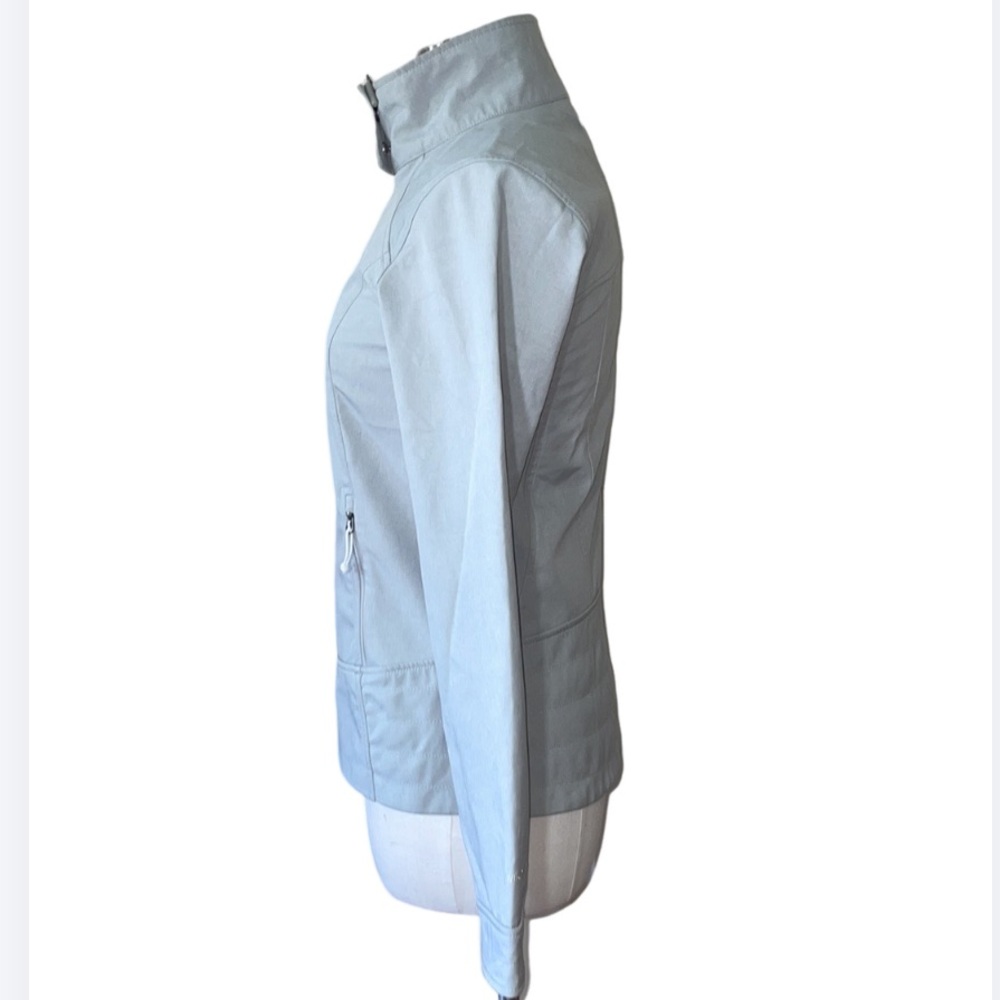 The North Face - EUC Women's Gray Jacket - Size Small - Picture 2 of 13